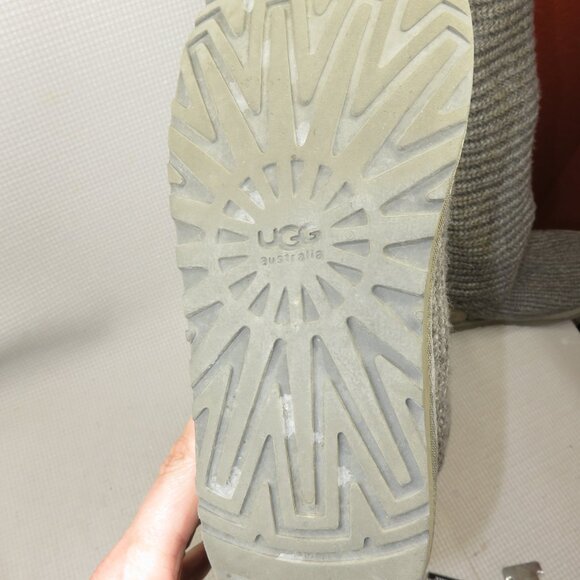 UGG Classic Cardy 5819 Knit Boots Gray Women's Size 7 - Picture 12 of 13
